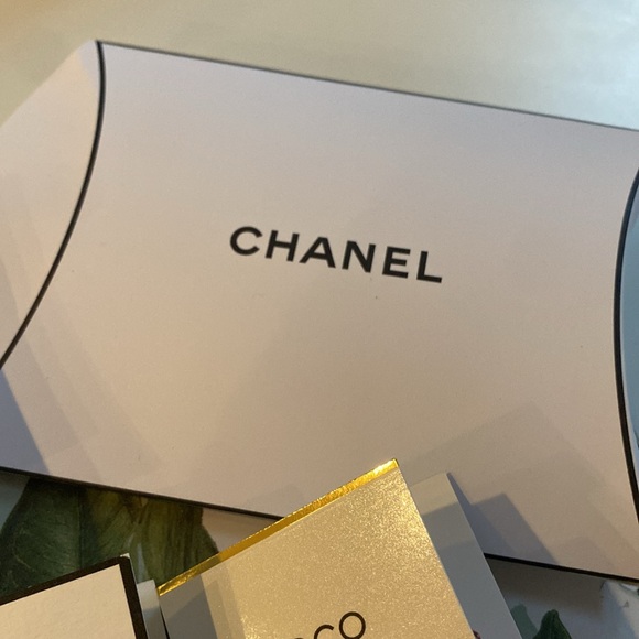 Chanel samples Chance Gardenia Coco Mademoiselle N5 - Picture 6 of 6